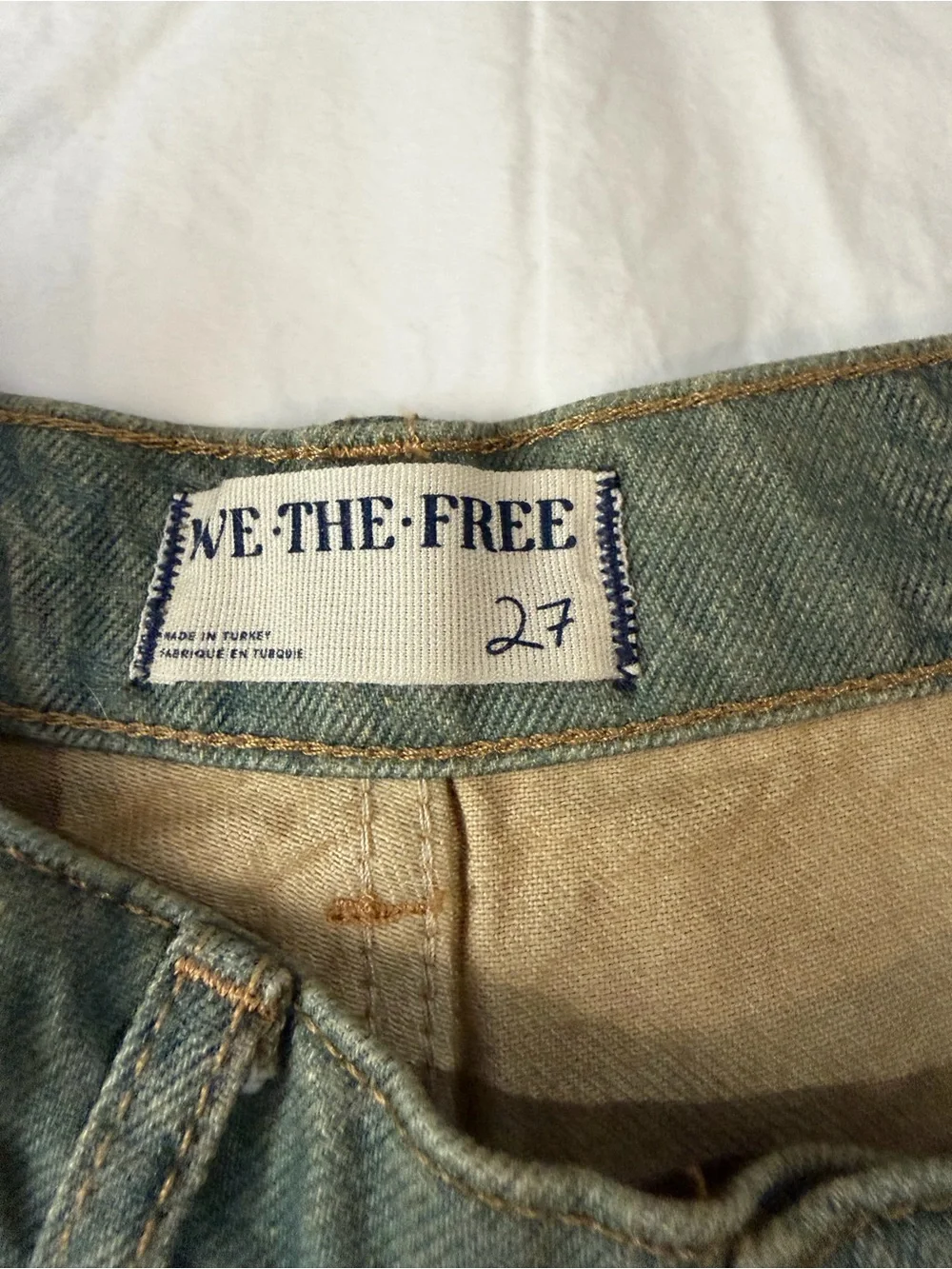 NWT FREE PEOPLE WE THE FREE Illusions Relaxed Fit Jeans Indigo Combo Patch‎ 27
